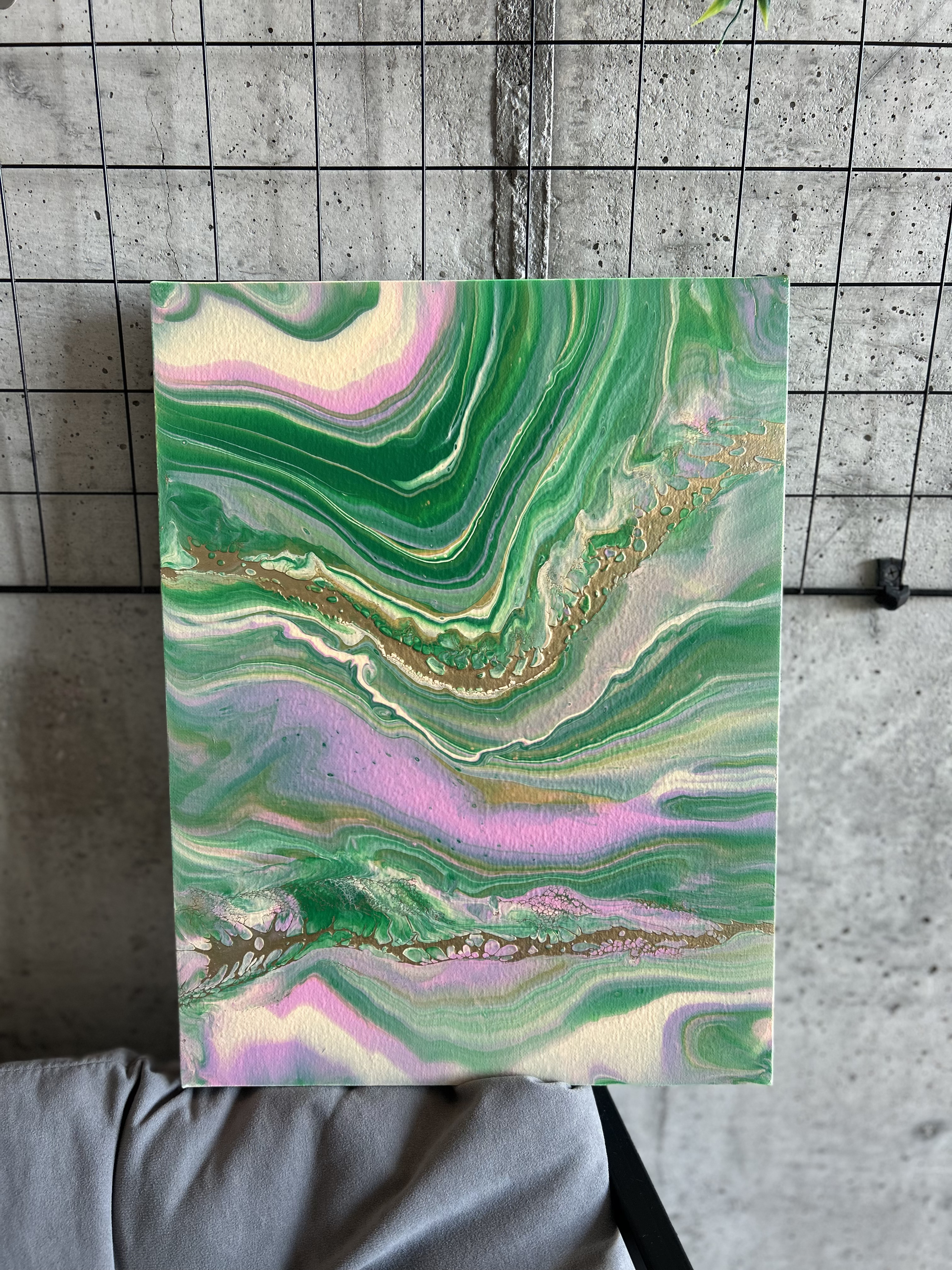 Живопись в технике флюид-арт