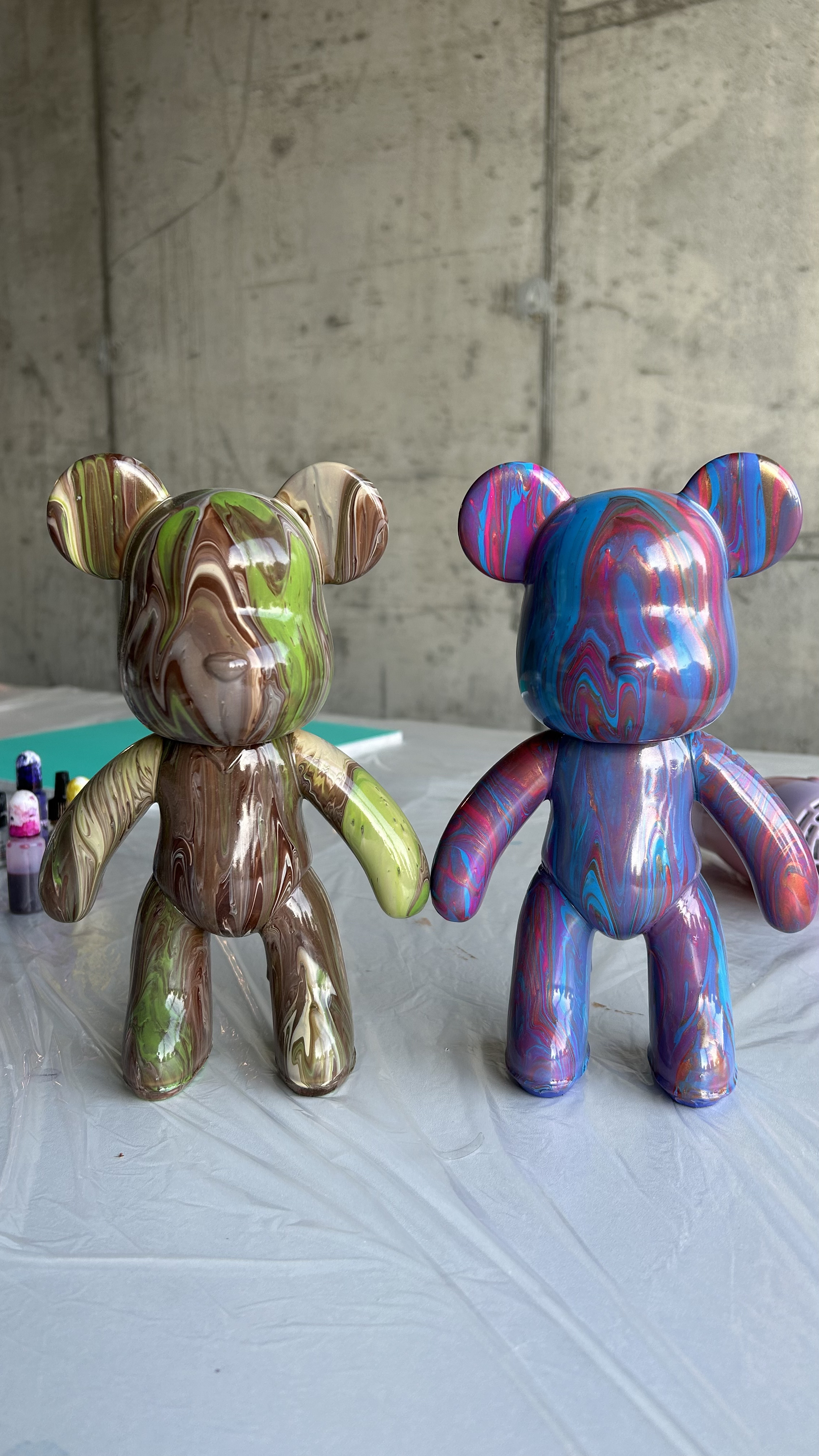 Живопись в технике флюид-арт