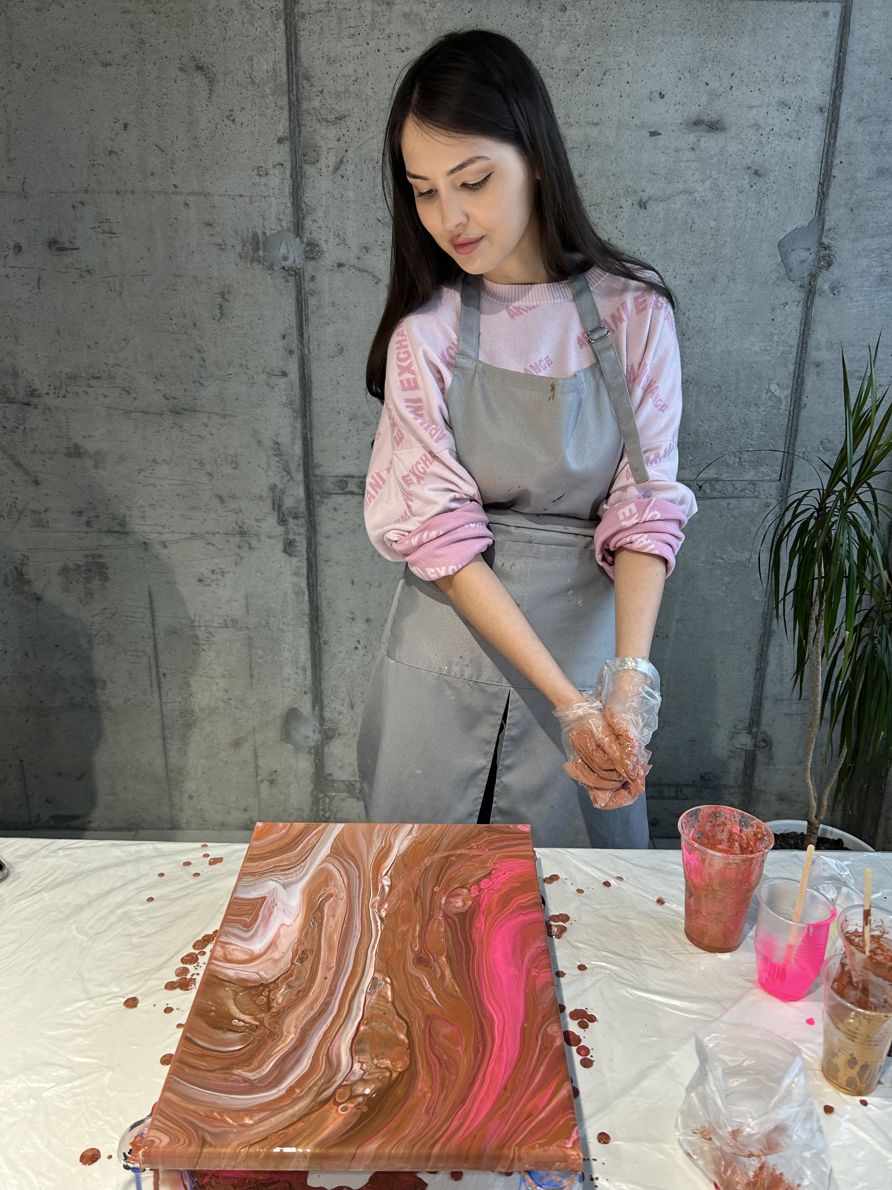 Живопись в технике флюид-арт