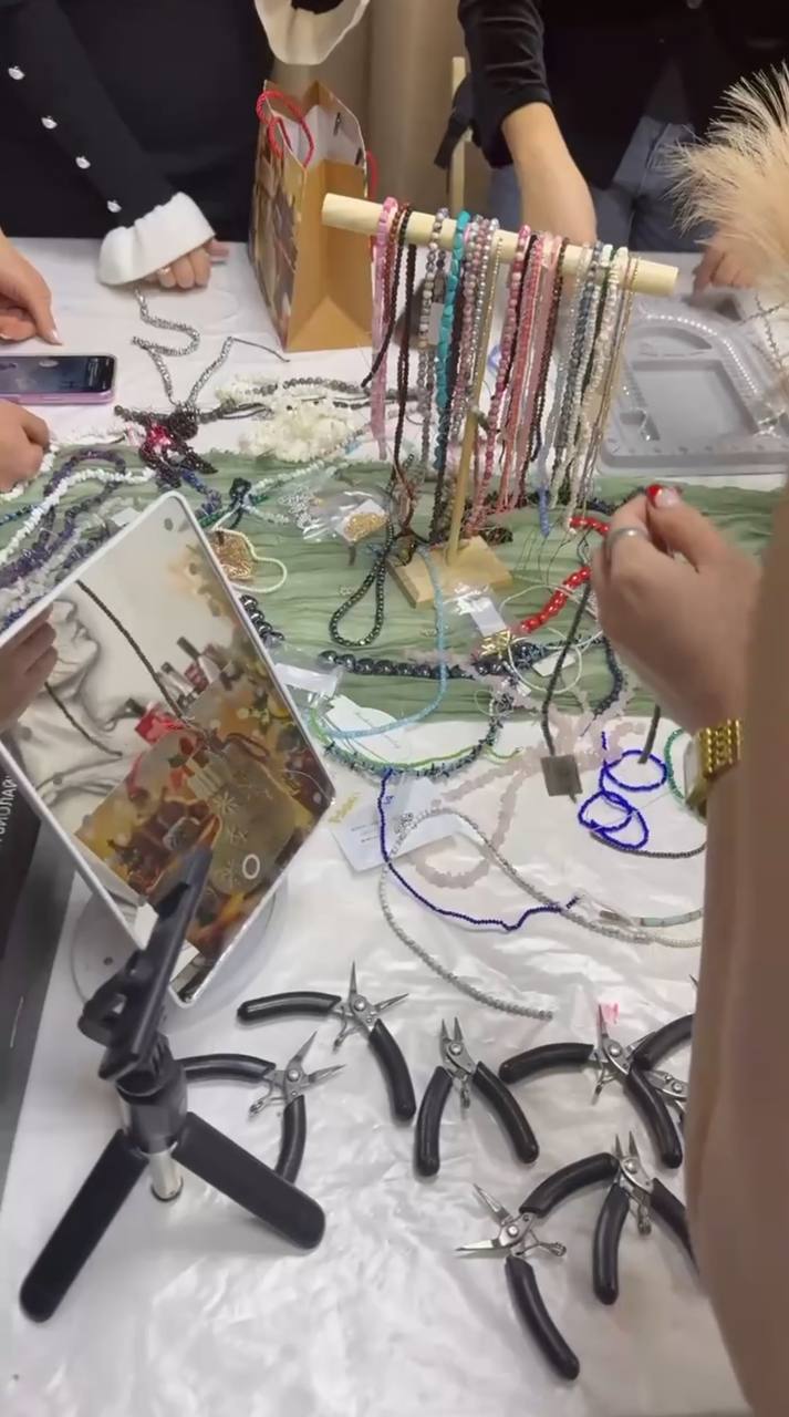 Мастер-класс по созданию украшения из натуральных камней